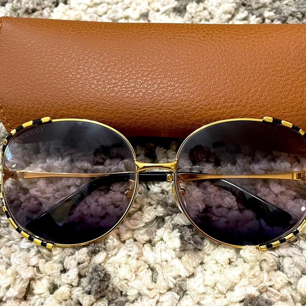 Gucci sunglasses